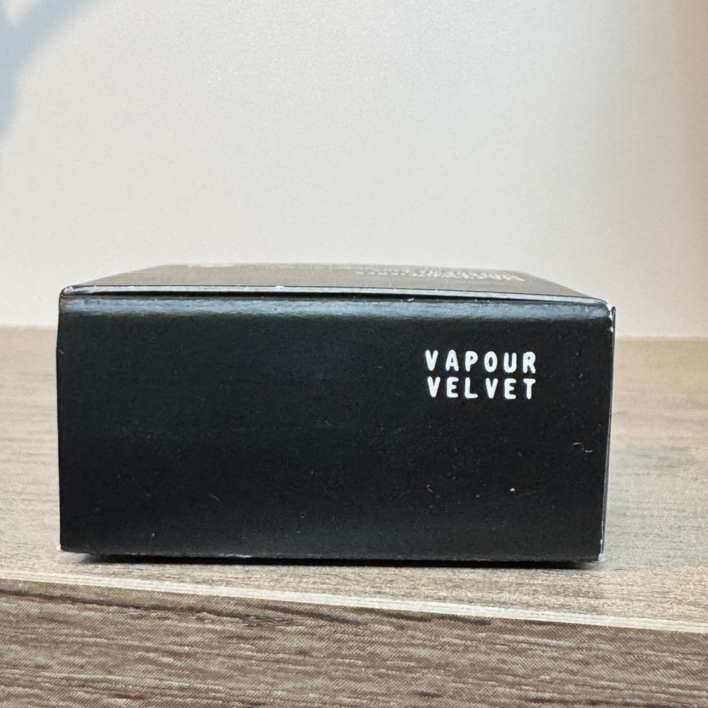 MAC Cosmetics Vapour Velvet Eyeshadow - Picture 3 of 4
